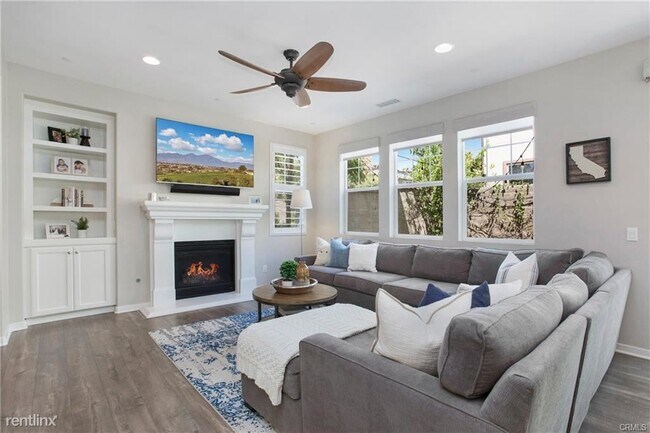 Building Photo - 3 br, 3 bath House - 52 Baculo St