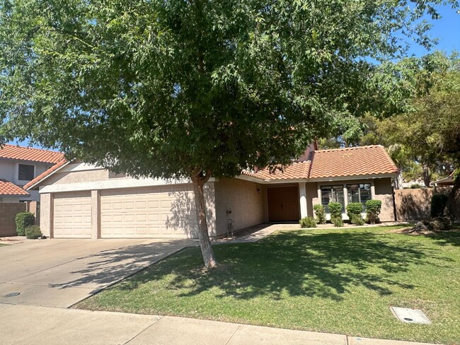 Building Photo - PALISADES AT VAL VISTA LAKES