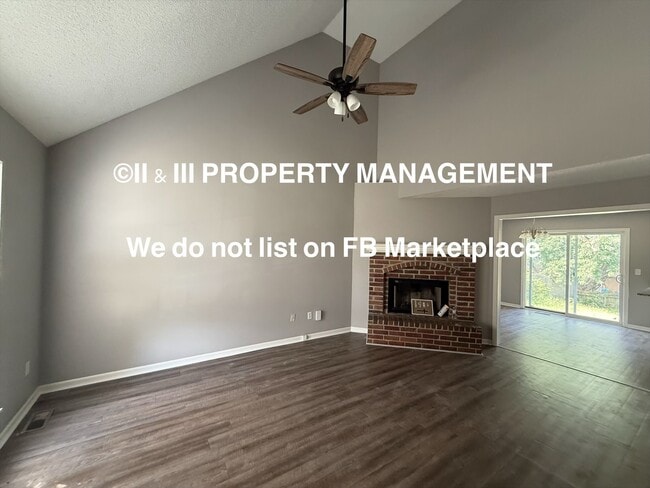Foto del edificio - 1317 N Ridge Pkwy