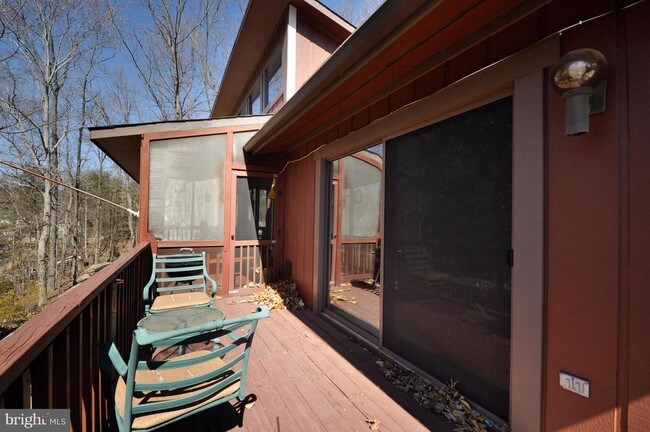 Foto del edificio - 115 Nina Cove