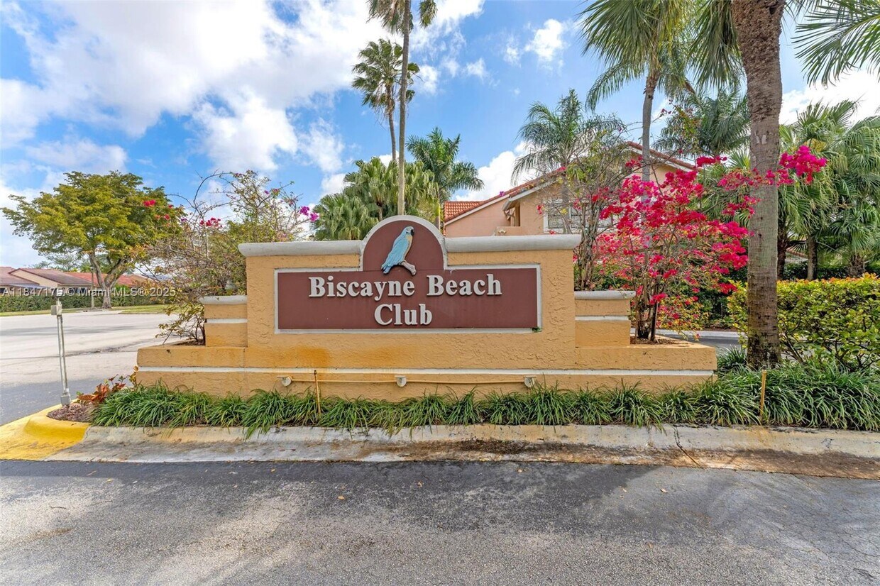 Primary Photo - 10441 SW 156th Ct