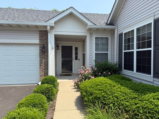 Foto del edificio - 1581 Ludington Cir