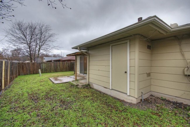 Foto del edificio - 11928 Stonehollow Dr