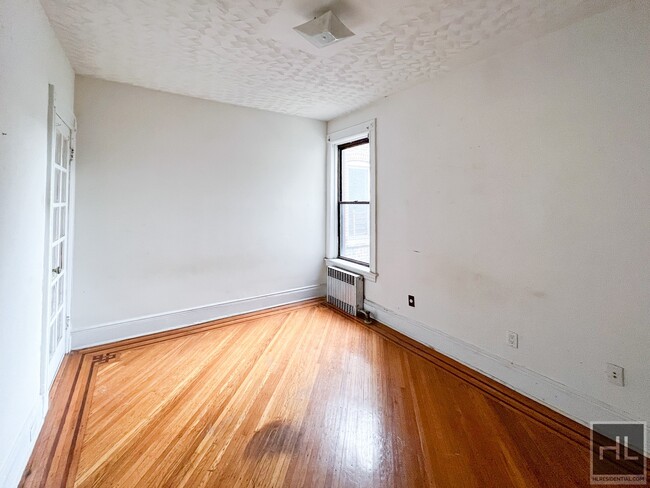 Building Photo - MARTENSE STREET
