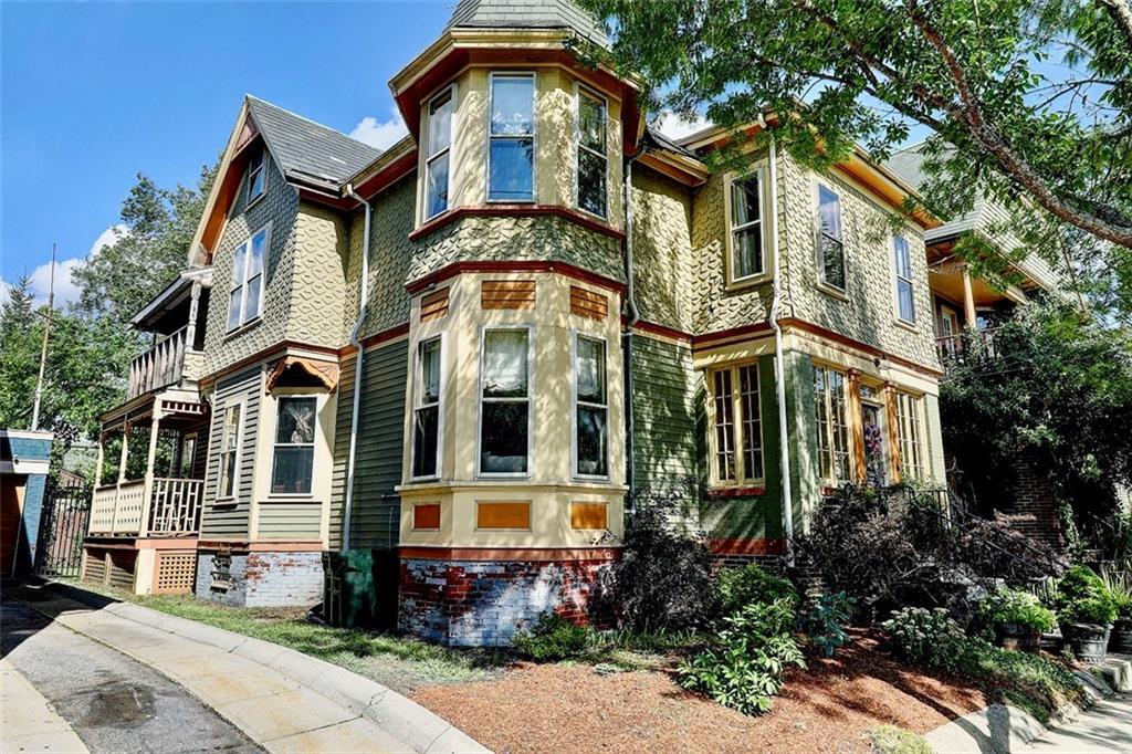 Primary Photo - 260 Knight St