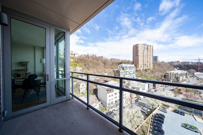Foto del edificio - 1215 Hudson Park
