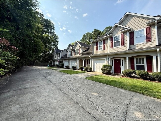 Building Photo - 309 Bulla Pl