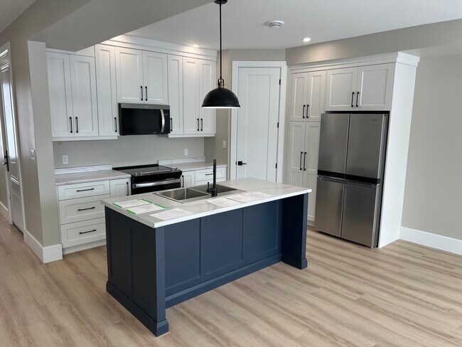 Photo du bâtiment - 790 Bryans Dr