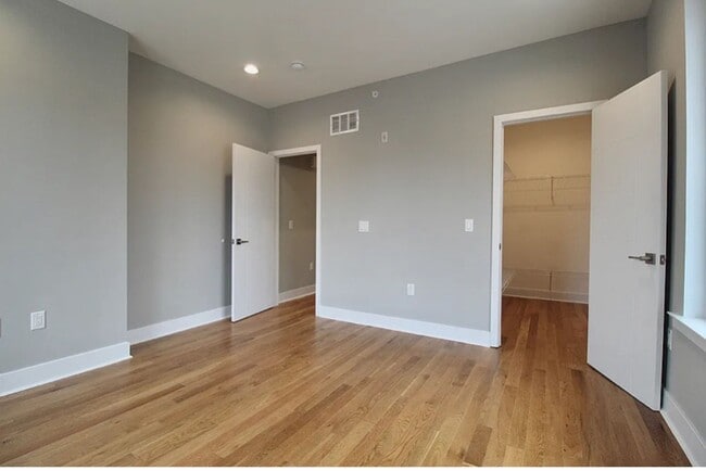 Photo - 1642 Cambridge St Apartment