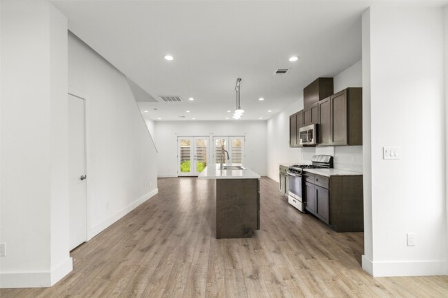 Foto del edificio - 2202 Wavell St