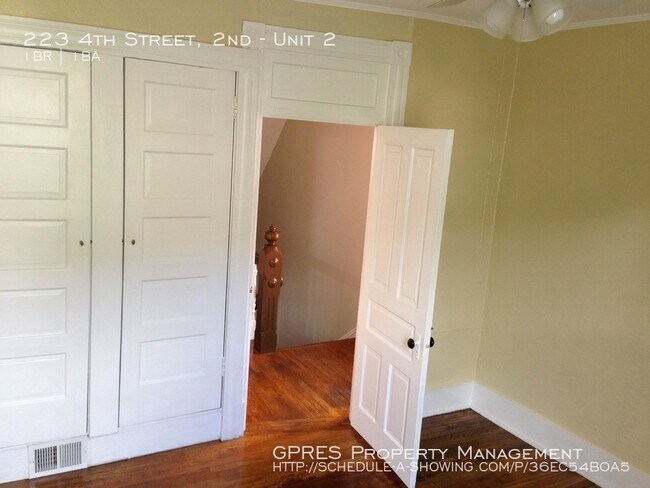 Building Photo - Beautiful Renovated 1+BED/1BATH in Aspinwall