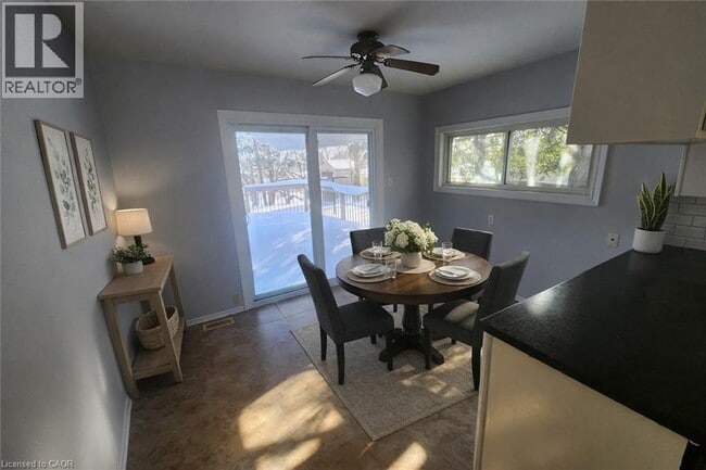 Building Photo - 131 Doon Rd