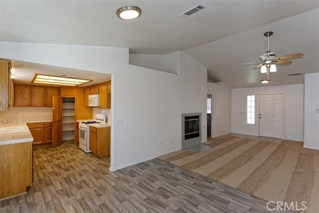 Foto del edificio - 13058 Troy Ct