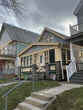 Building Photo - 3127 N 34th St