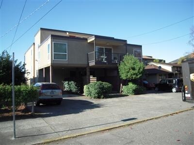 Primary Photo - 2309 Franklin Ave E