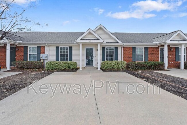 Foto del edificio - 669 Brook Trail