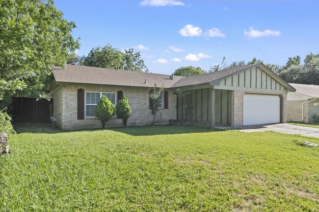 Building Photo - 404 Cavendish Dr