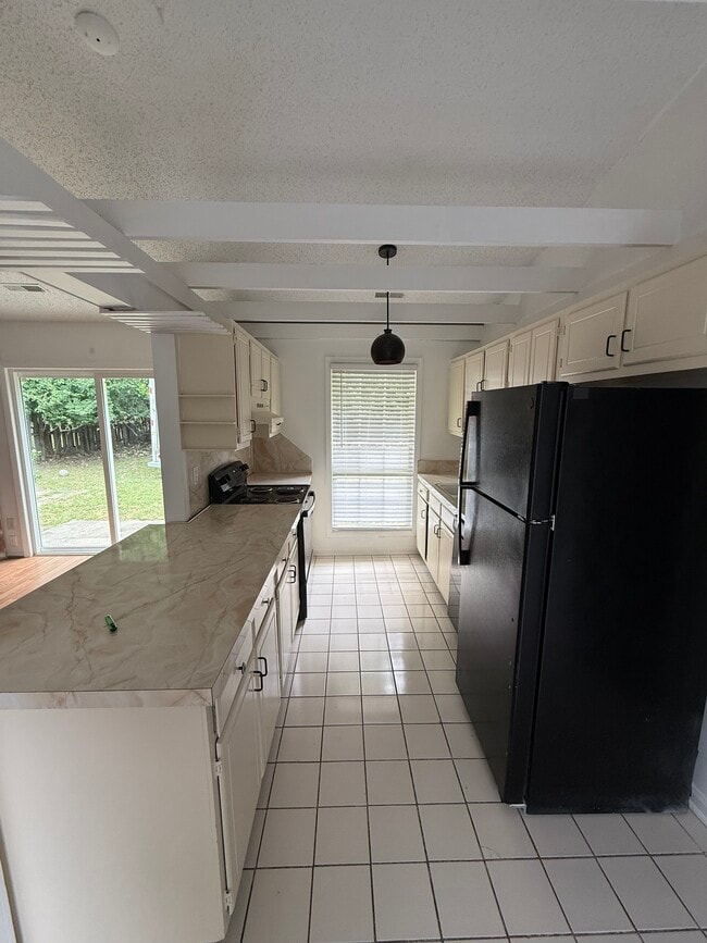 Building Photo - 6533 Deermont Ct