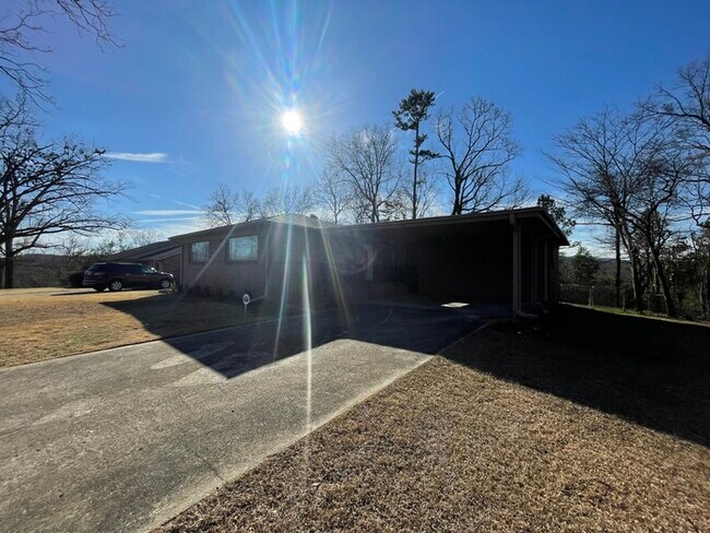 Foto del edificio - 521 Ferndale Rd Birmingham, AL 35235