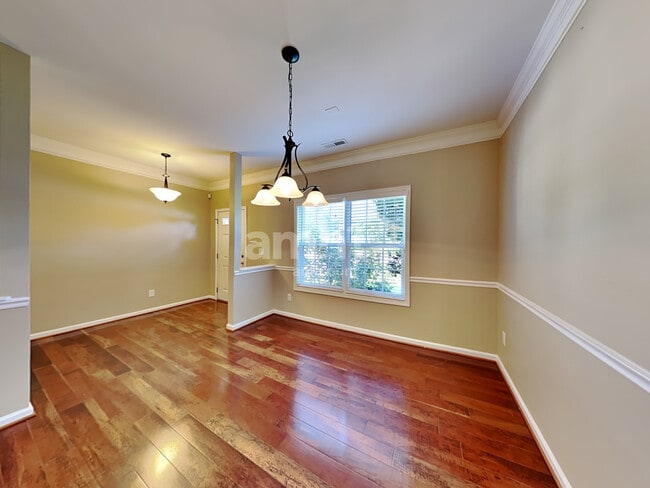 Building Photo - 6859 Coopers Hawk Trl