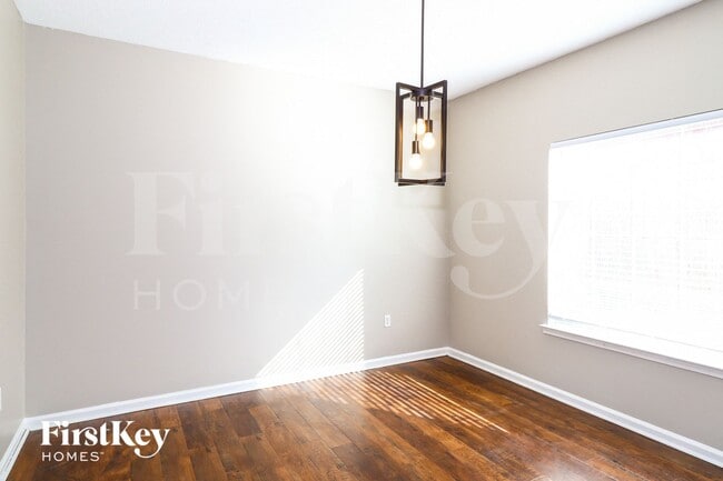 Foto del edificio - 9987 Woodland Birch Dr