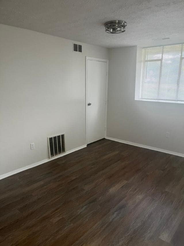 Photo - 562 Glenwood Ave Apartment
