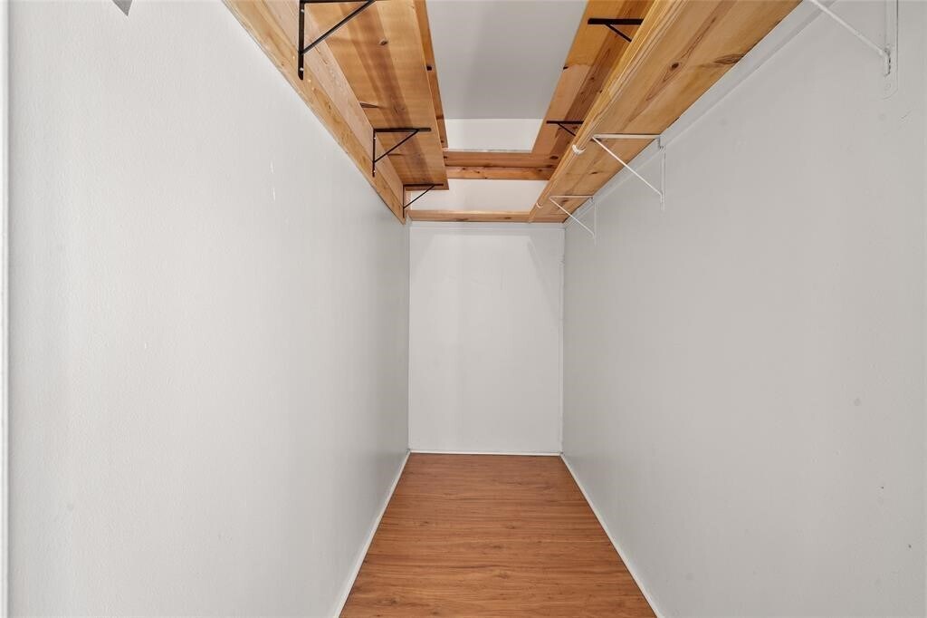 Foto del edificio - 328 S 2nd St