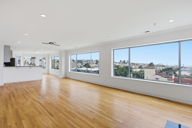 Building Photo - 1188 Noriega St