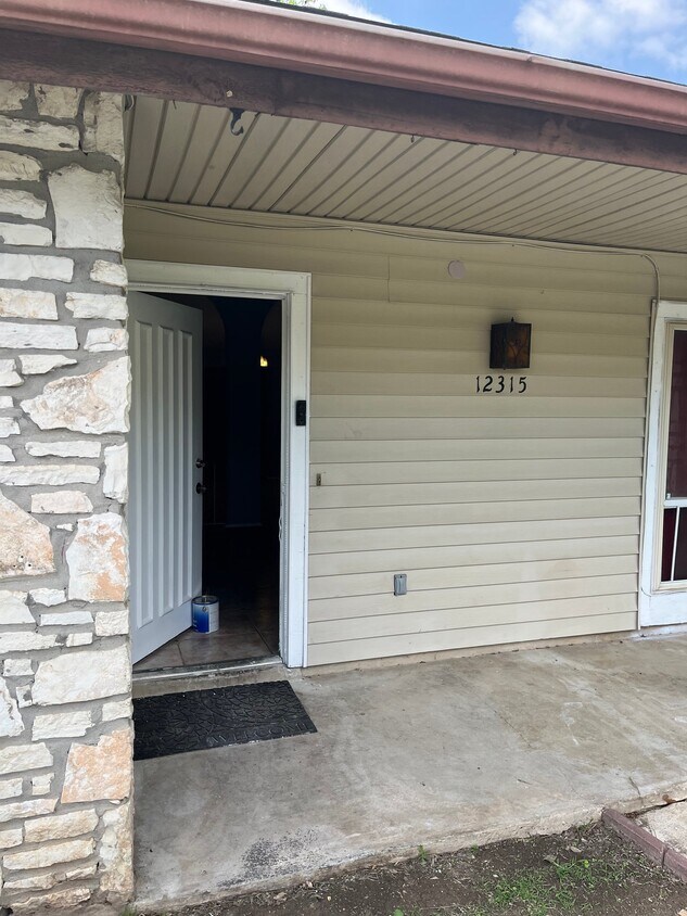 Photo - 12315 Constitution St (San Antonio, TX)