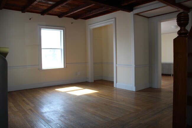 Fotografía del edificio - 7 Allen Ct