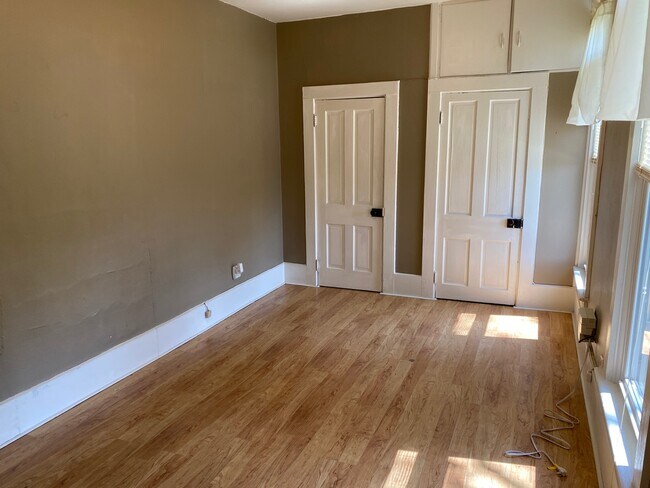 Dormitorio principal - 712 Poplar St