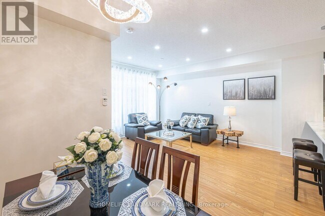 Photo du bâtiment - 1255 Bridletowne Cir