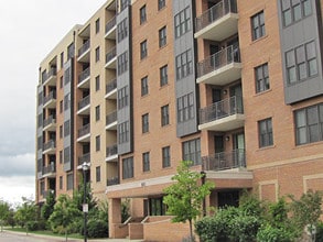 Building Photo - 300 Anthony Ave