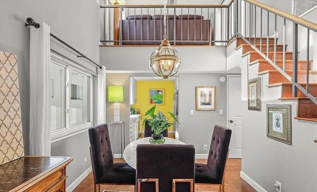 Foto del edificio - 12938 Valleyheart Dr