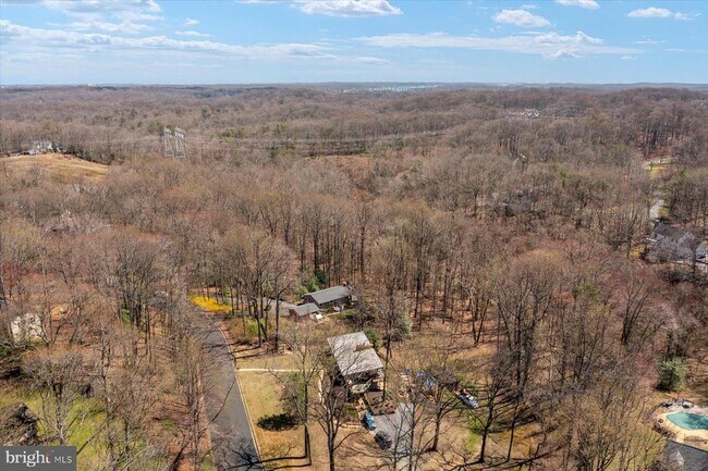 Foto del edificio - 2891 Spring Lakes Dr