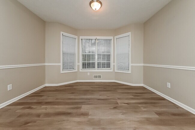 Building Photo - 709 Miami Ct