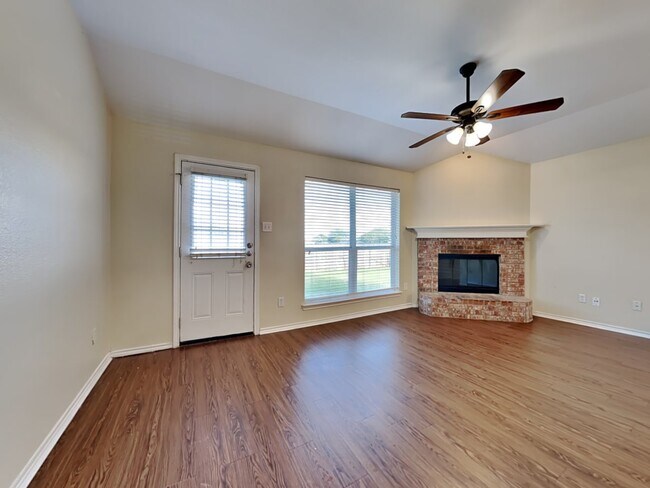 Foto del edificio - 950 Heather St