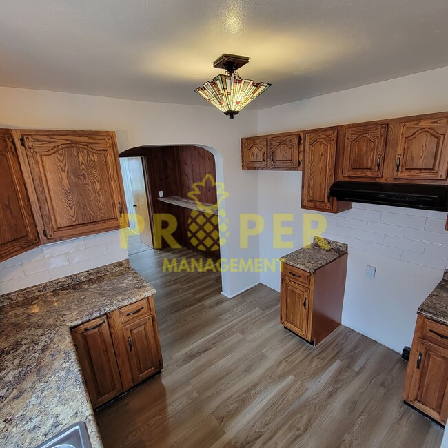 Building Photo - Brand new Belmont Bungalow, 2 bed 1 Bath w...