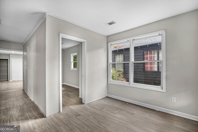 Foto del edificio - 1005 Westmoor Dr NW