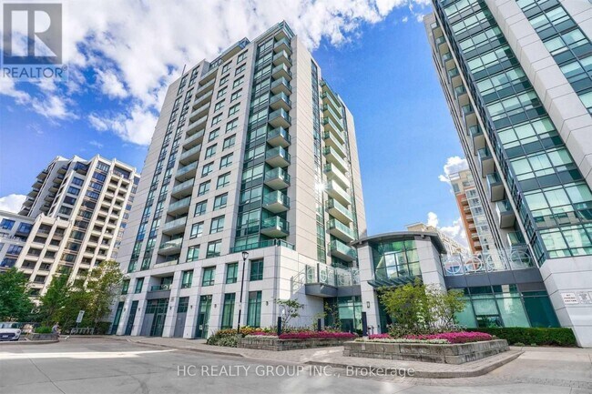 Building Photo - 75 S Town Centre Blvd