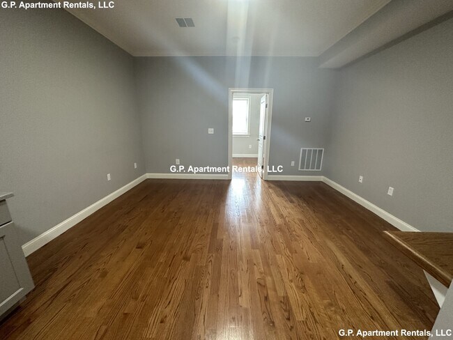 Building Photo - 120 Tremont St