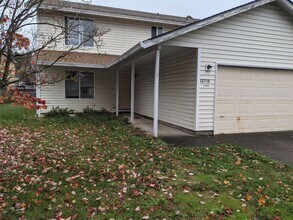 Building Photo - 15718 NE 4th St