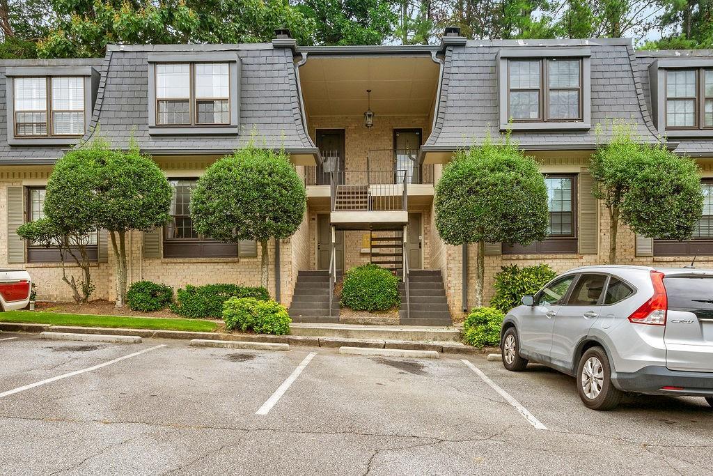 Primary Photo - 103 La Rue Pl NW