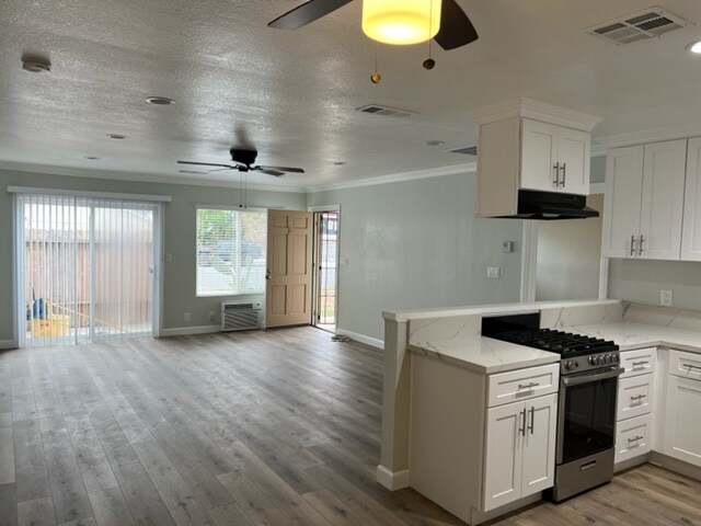 Foto del edificio - 431 N Kodiak St
