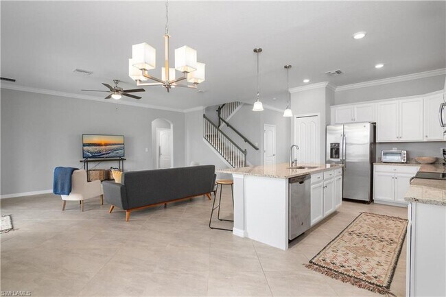 Building Photo - 4 BR home Estero