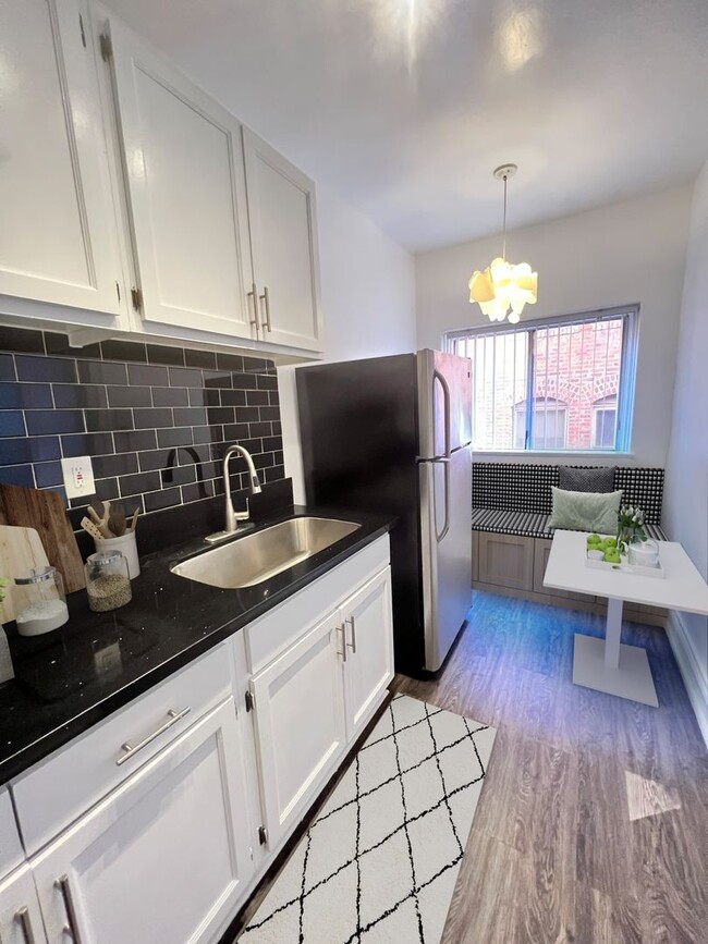 Interior Photo - Villa Shatto Apartments