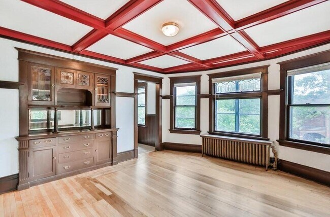 Dining Room - 1077 Desoto St