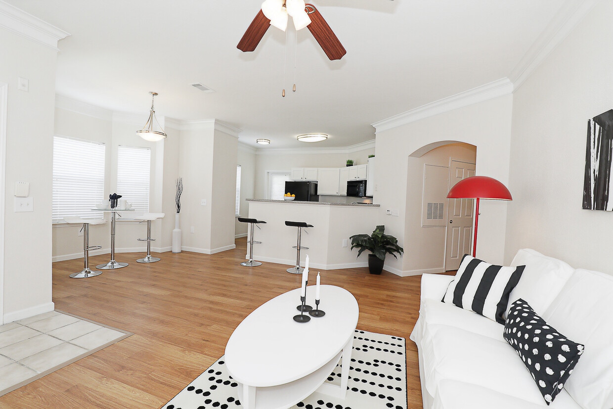 Primary Photo - Villas at Cypresswood
