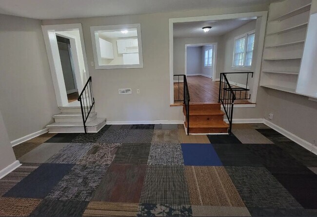 Foto del edificio - Charming 3BR/2BA Home in Anniston – Spacious Living & Prime Location