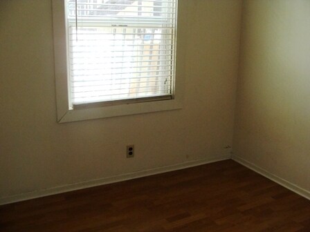 Foto del edificio - 504 W Sherwood